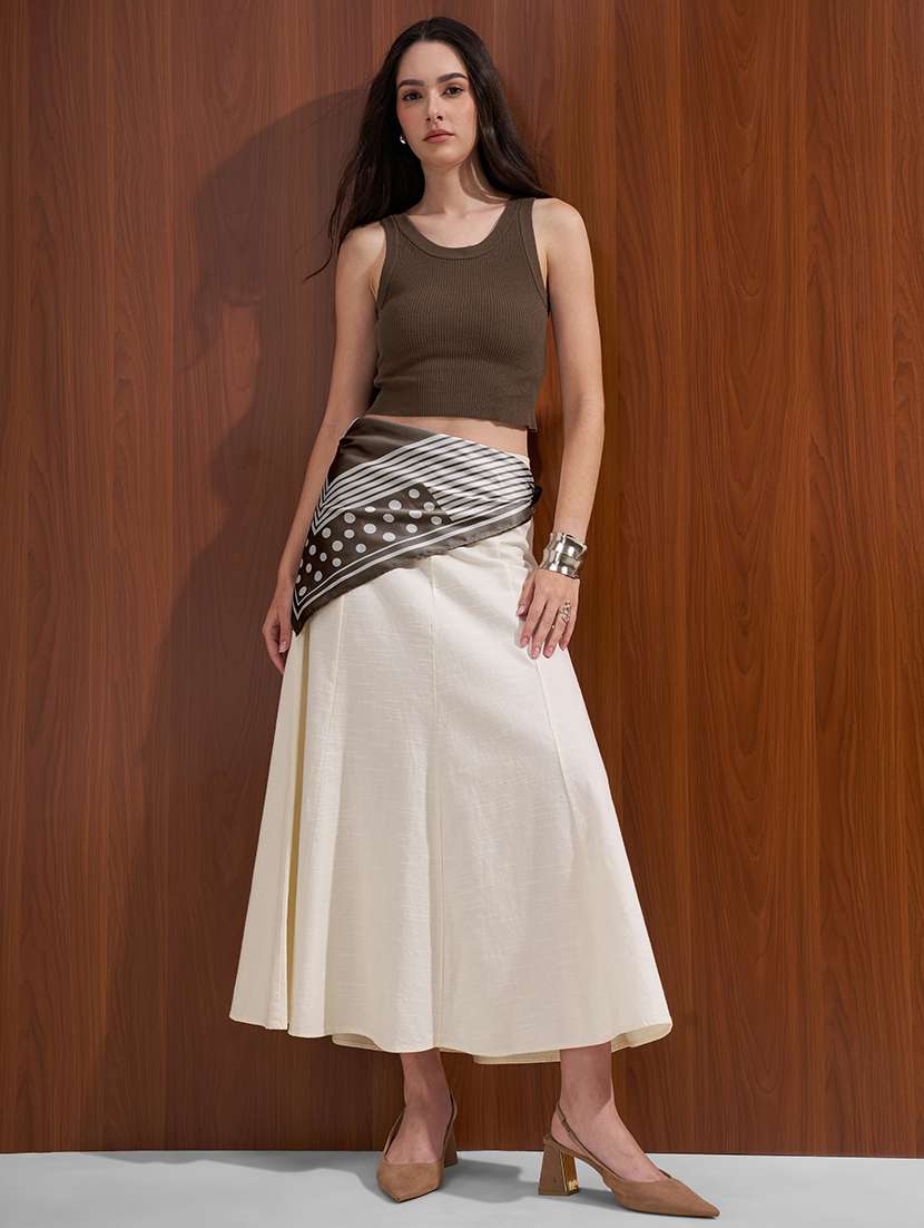 women solid round neck sleeveless crop top - 22526997 -  Standard Image - 5
