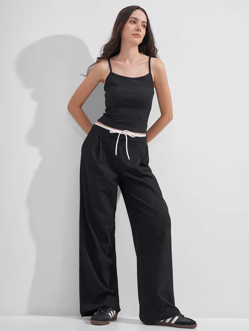 women solid shoulder strap crop top - 22527012 -  Standard Image - 5