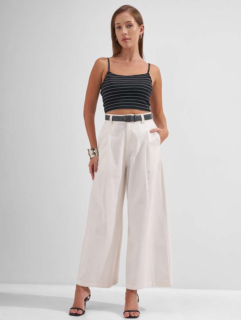 women striped shoulder strap crop top - 22527015 -  Standard Image - 5