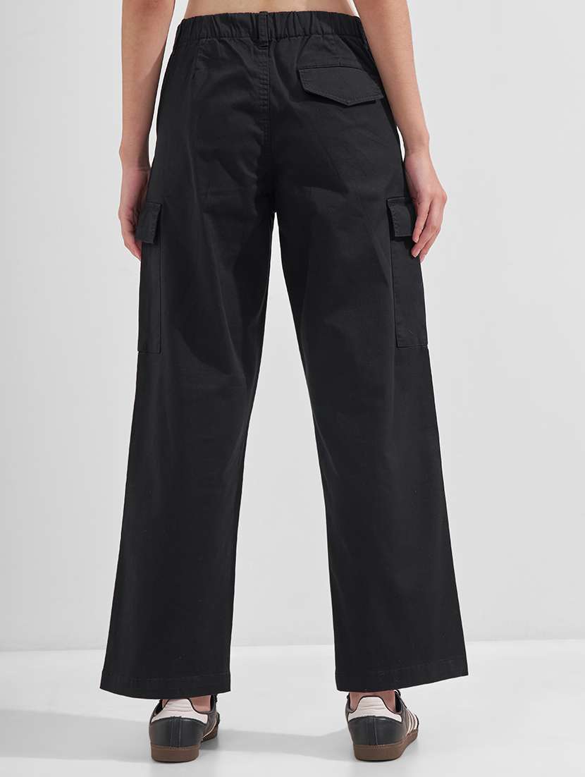 women solid mid rise cargo pants - 22527050 -  Standard Image - 3