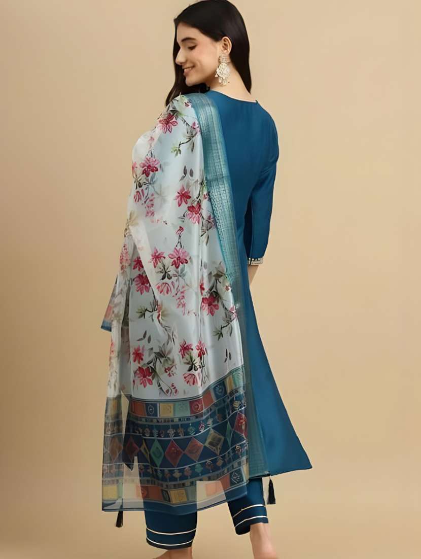 women embroidered three quarter sleeve kurta pant with dupatta set - 22527133 -  Standard Image - 3