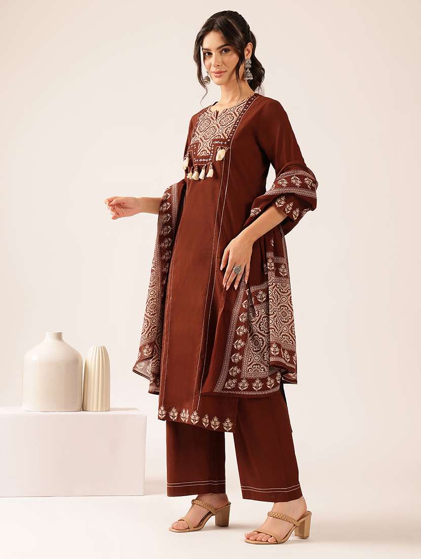 women embroidered three quarter sleeve kurta palazzo with dupatta set - 22527338 -  Standard Image - 3