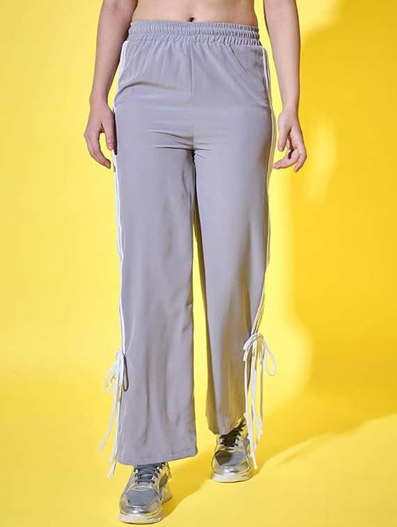 women tapered mid rise track pant