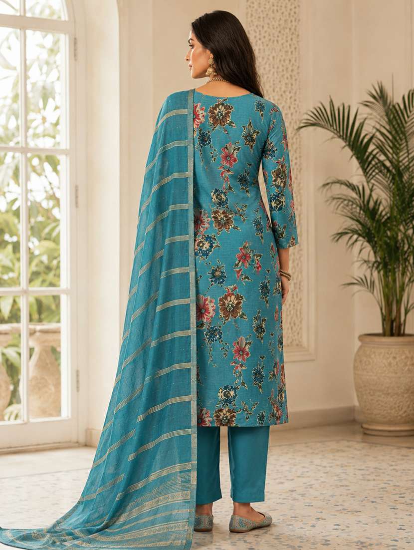women printed three quarter sleeves kurta and pant set with dupatta - 22527685 -  Standard Image - 3