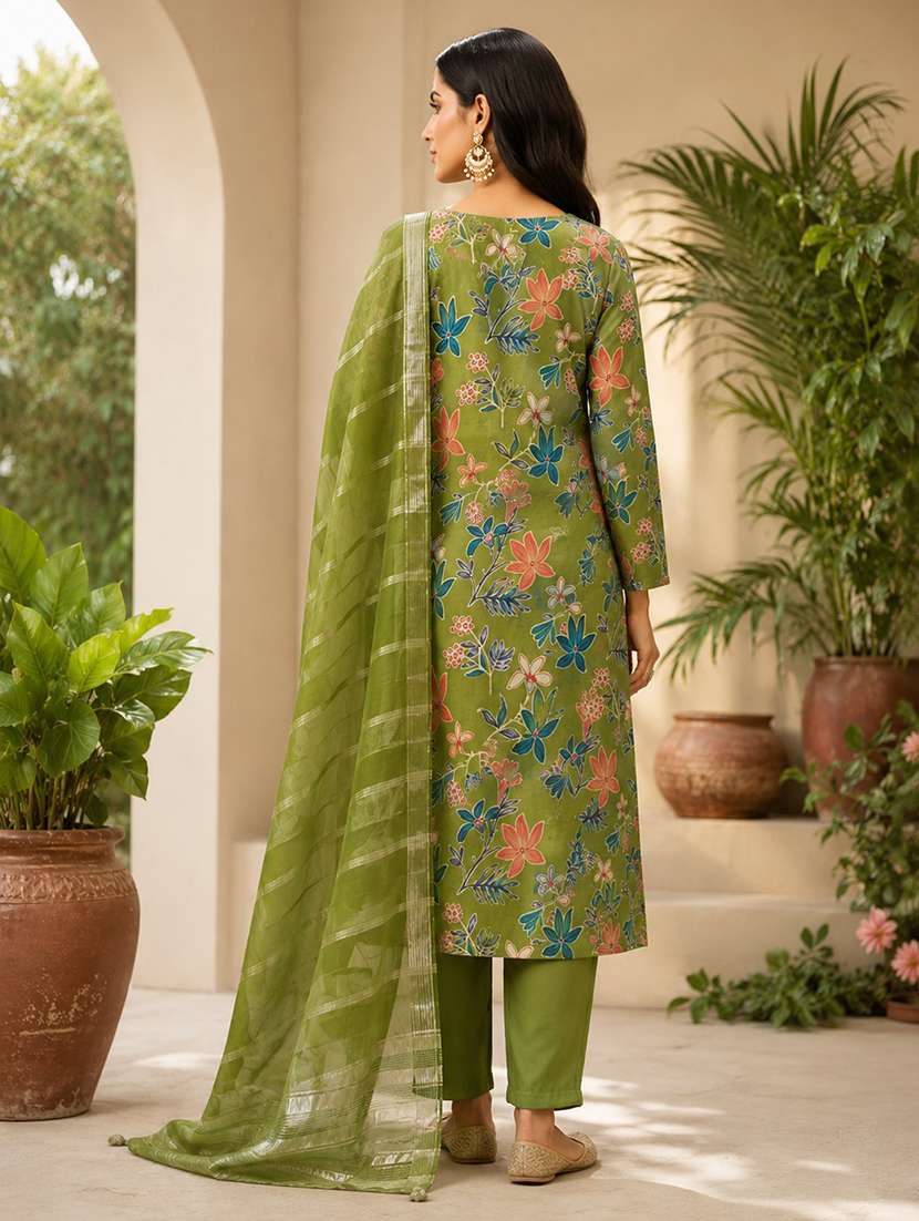 women printed three quarter sleeves kurta and pant set with dupatta - 22527686 -  Standard Image - 3