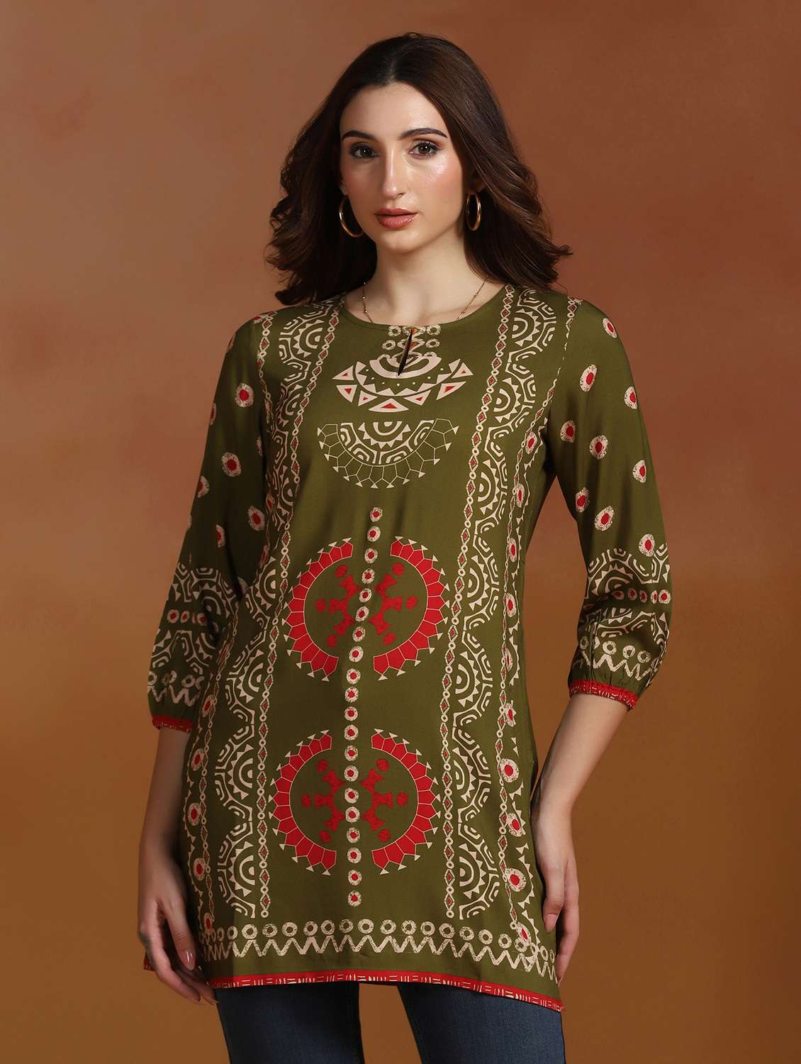 women printed three quarter sleeve straight kurti
