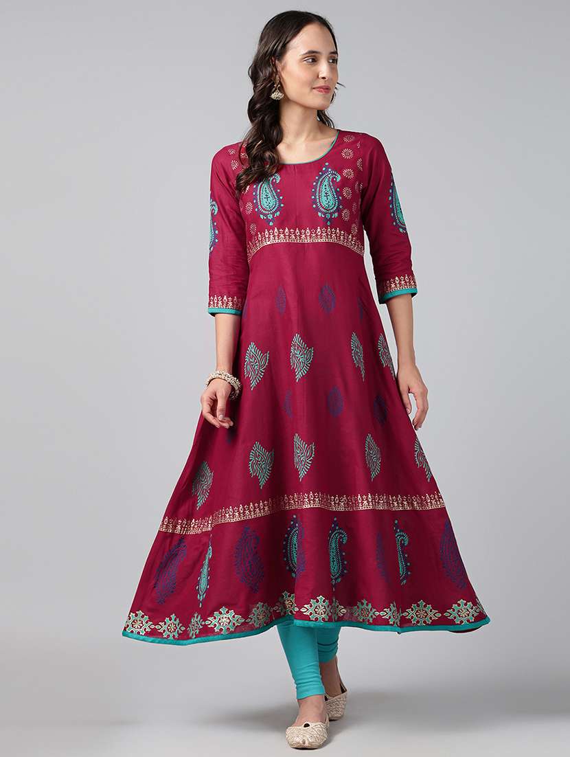 women printed three quarter sleeve anarkali kurta