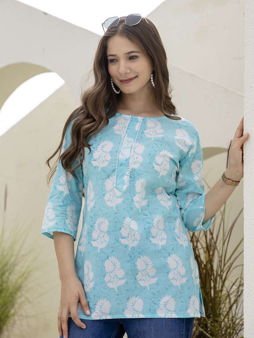 women printed three quarter sleeves straight kurti