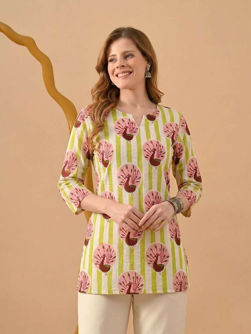 women printed three quarter sleeve straight kurti