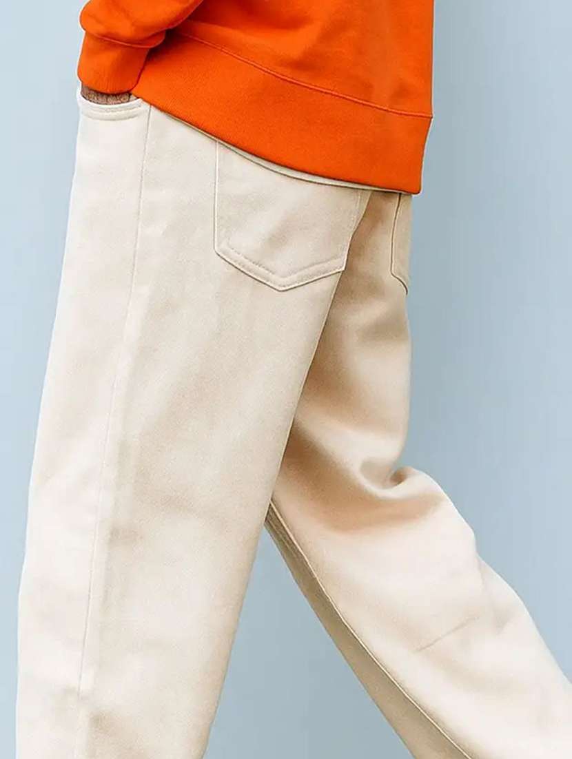 beige denim jeans - 22528254 -  Standard Image - 3