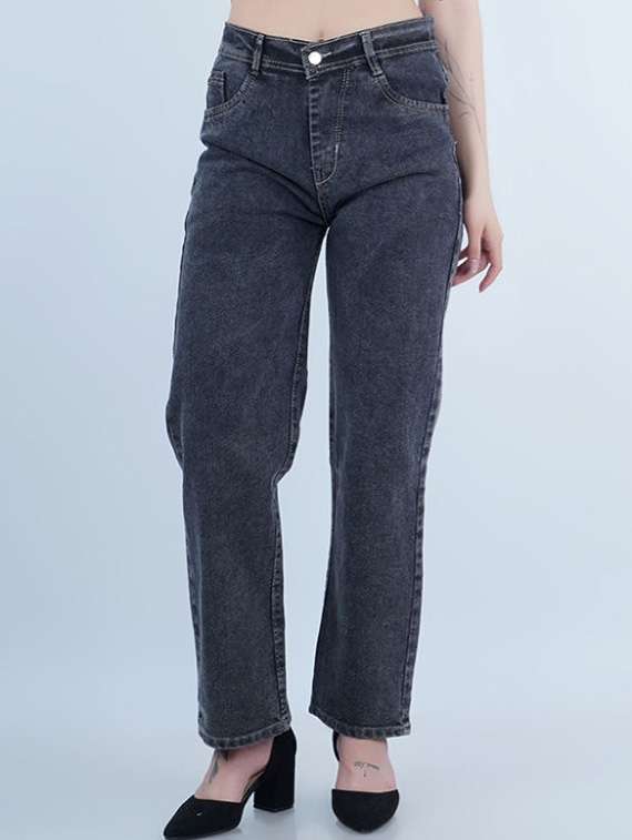 women washed mid rise straight fit jeans