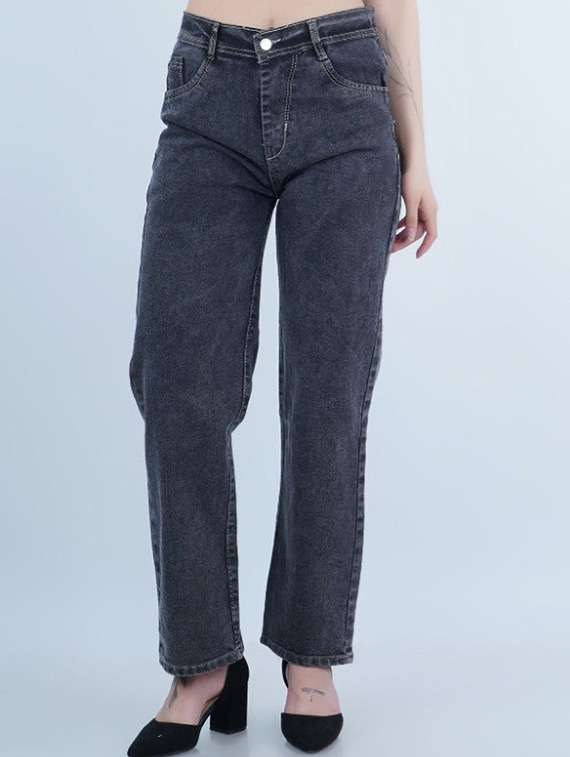 women washed mid rise straight fit jeans