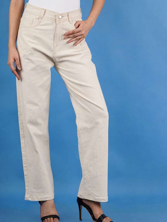 women solid mid rise straight fit jeans