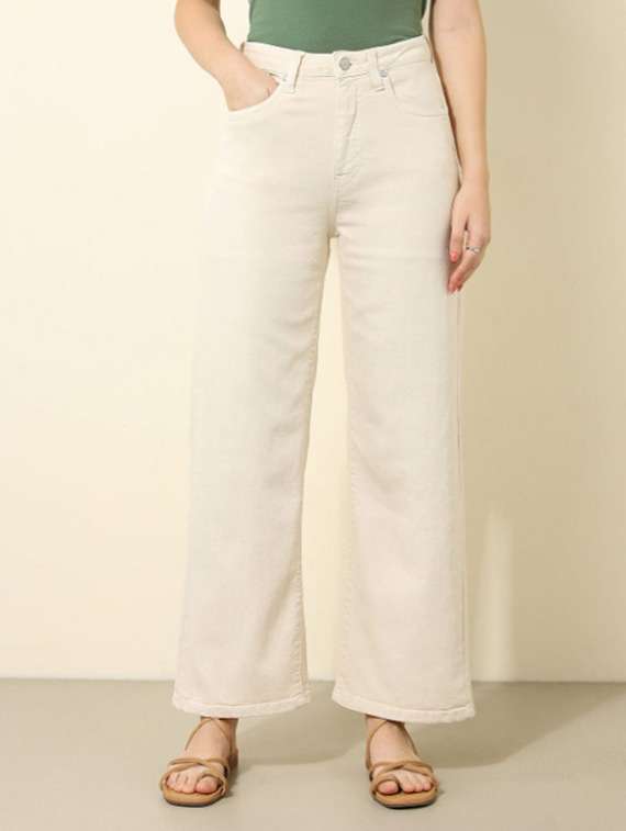 women solid mid rise wide leg jeans