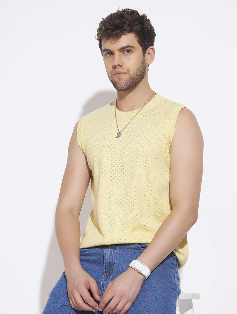 men self design sleeveless vest