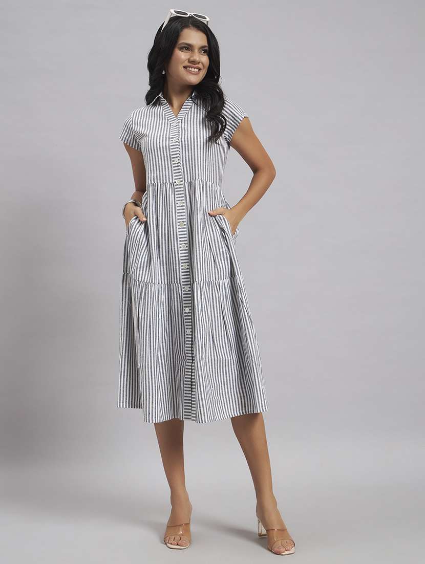 women printed cap sleeves tiered dress