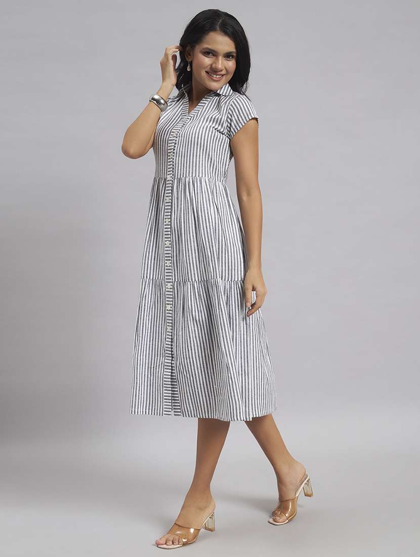 women printed cap sleeves tiered dress - 22528688 -  Standard Image - 5