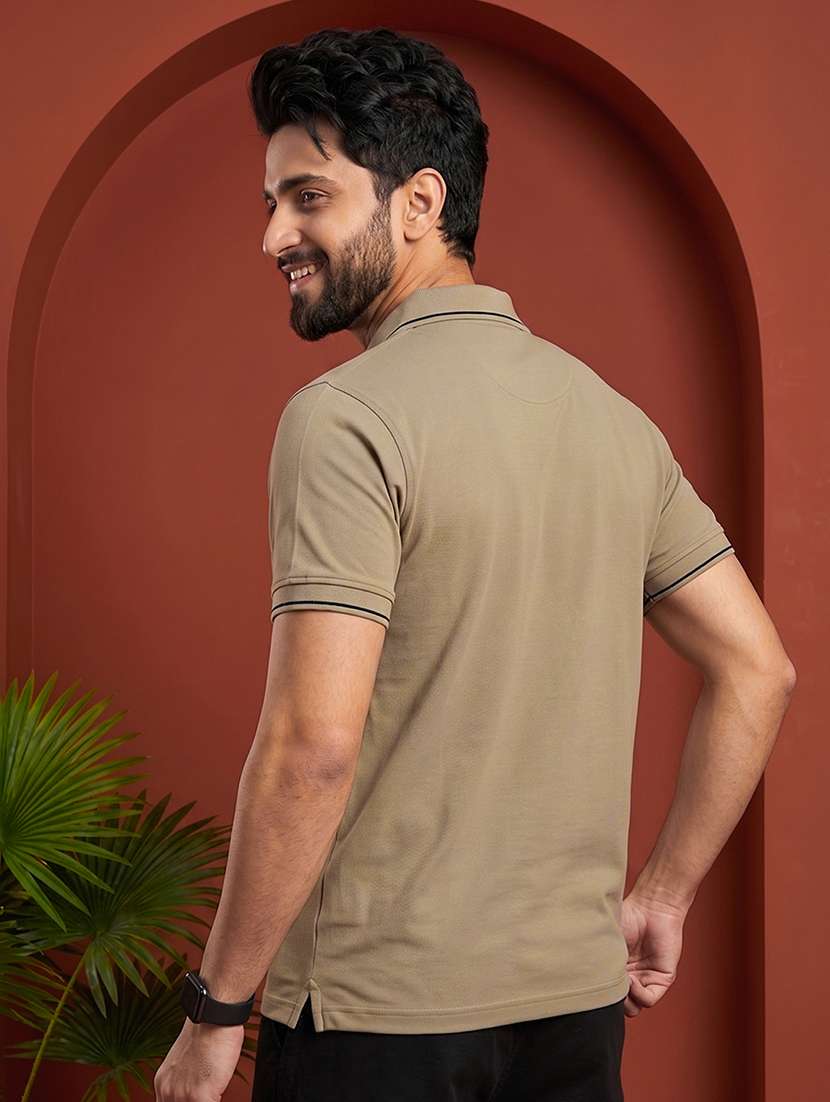 Men Solid Short Sleeve Regular Fit Polo T-shirt - 22530126 -  Standard Image - 3