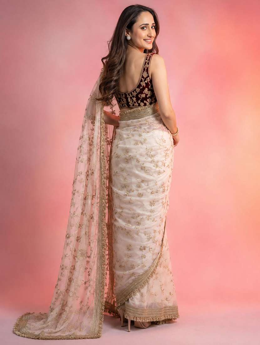 Women Solid With Work Embroidered Saree With Blouse - 22539905 -  Standard Image - 3