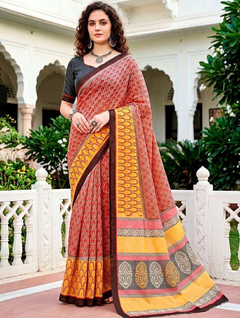 women printed casual wear saree with blouse