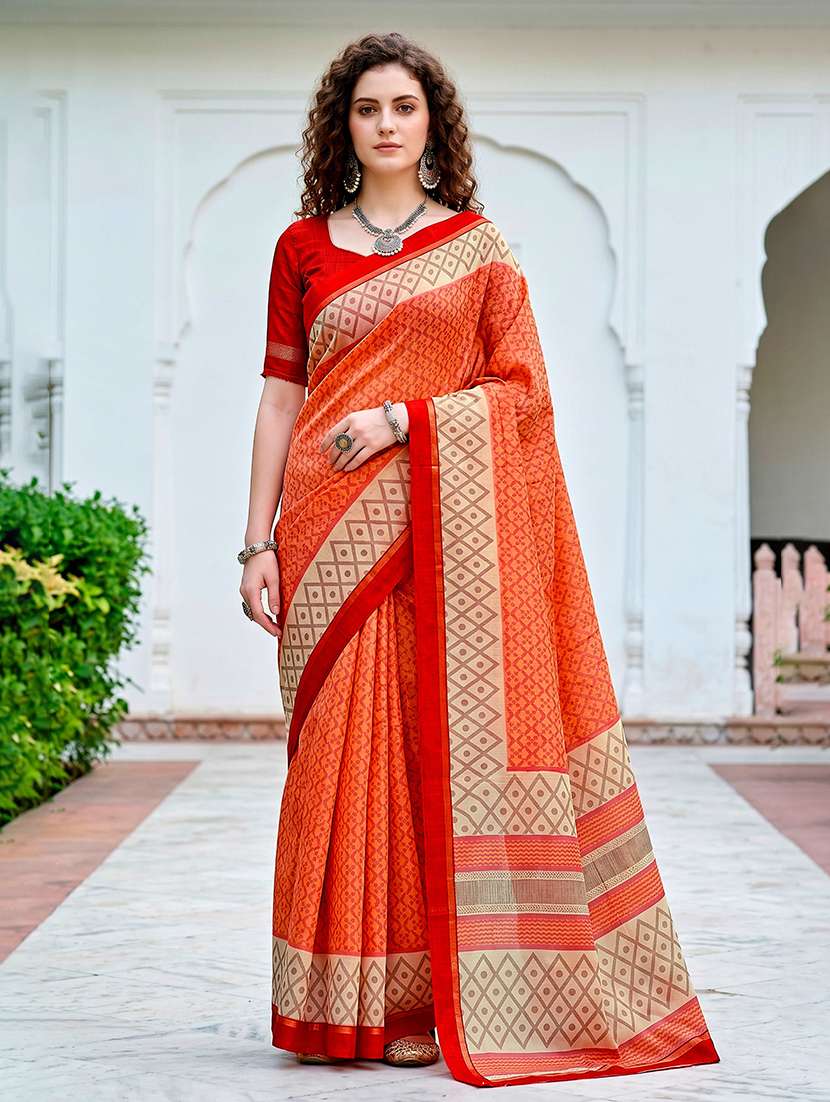 women printed casual wear saree with blouse