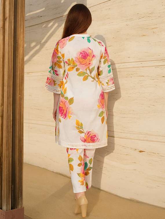 women floral three quarter sleeve ethnic co-ord set - 22540013 -  Standard Image - 3