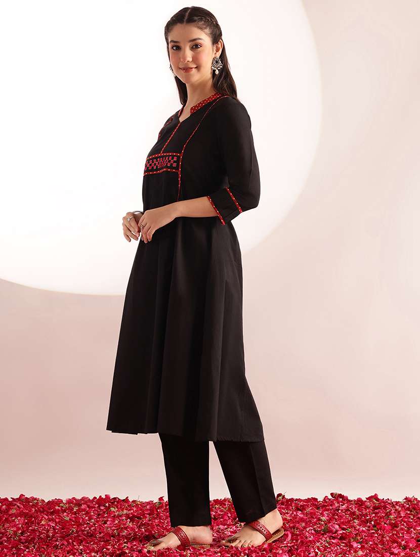 women printed three quarter sleeves a-line kurta - 22540247 -  Standard Image - 5