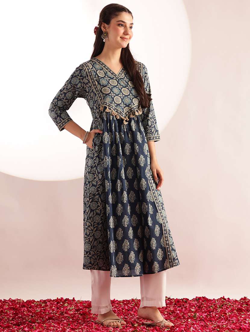 women printed three quarter sleeves a-line kurta  - 22540252 -  Standard Image - 3
