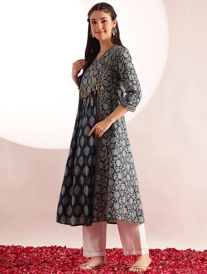 women printed three quarter sleeves a-line kurta  - 22540252 -  Standard Image - 5