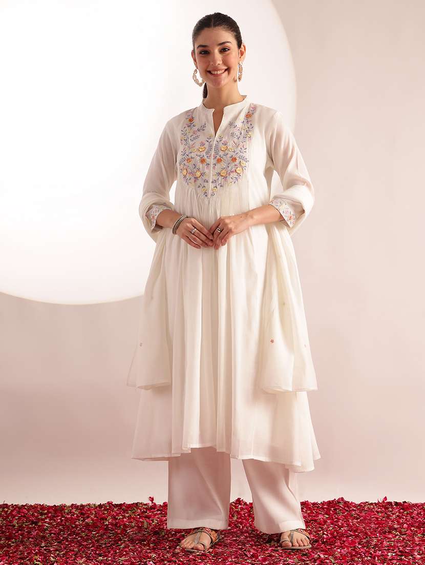 women embroidered three quarter sleeves kurta palazzo set with dupatta