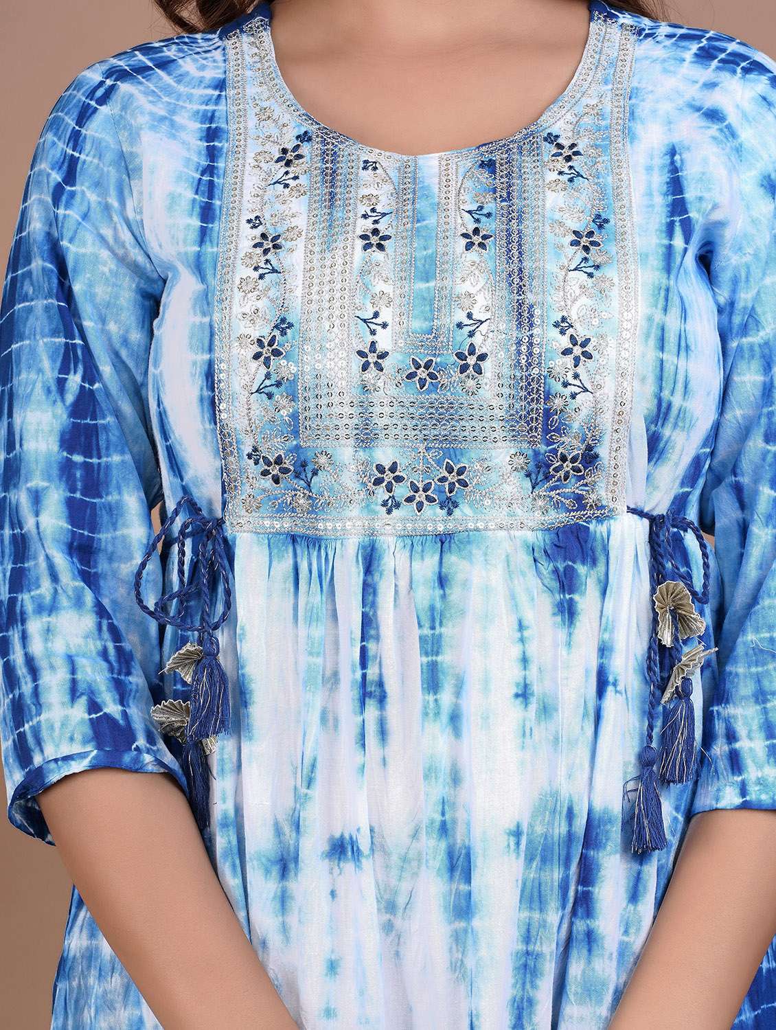 women tie & dye printed three quarter sleeve ethnic dress - 22540329 -  Standard Image - 5