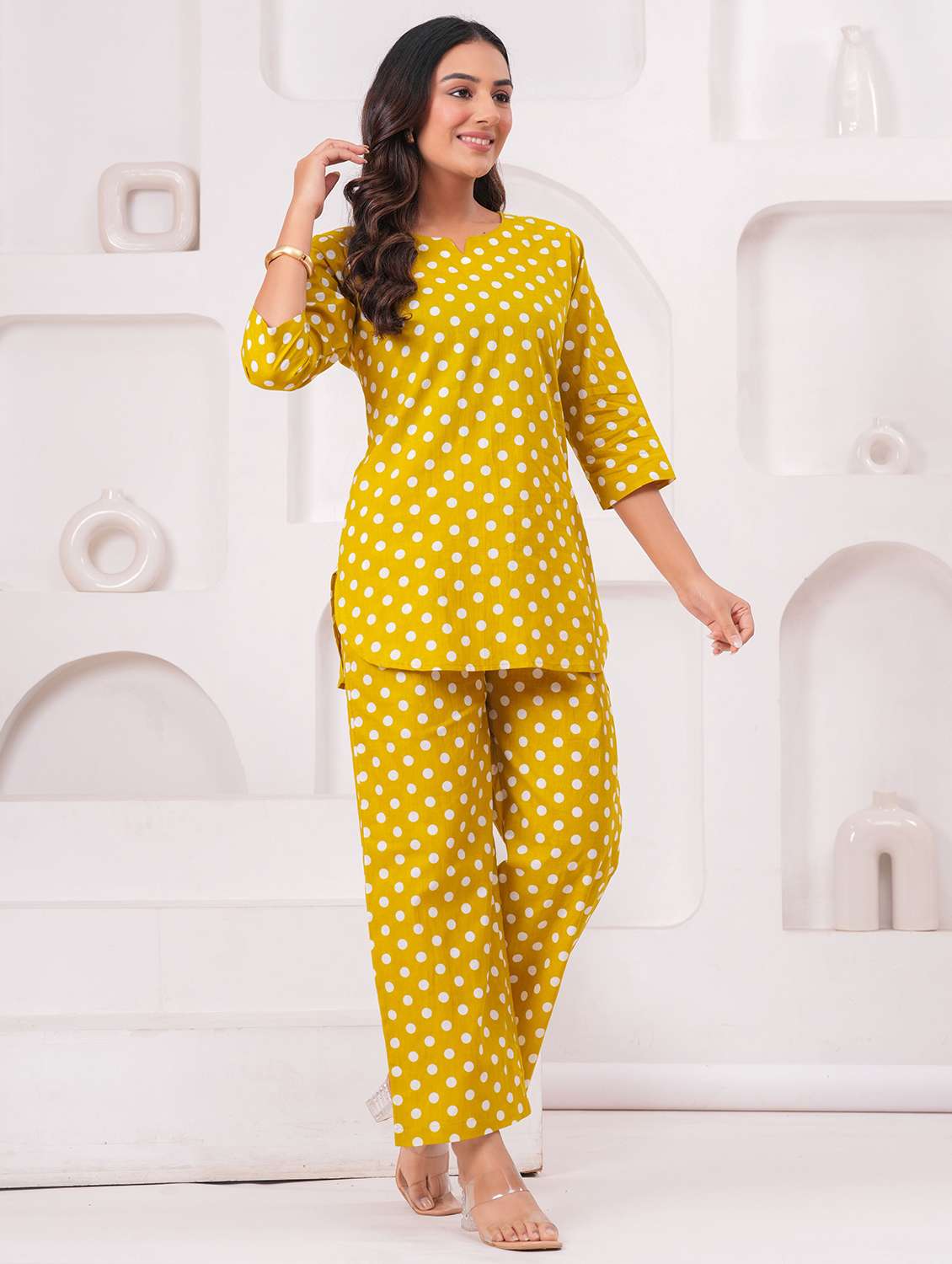 Women Printed Notch Neck Top And Pyjama Set - 22540342 -  Standard Image - 5
