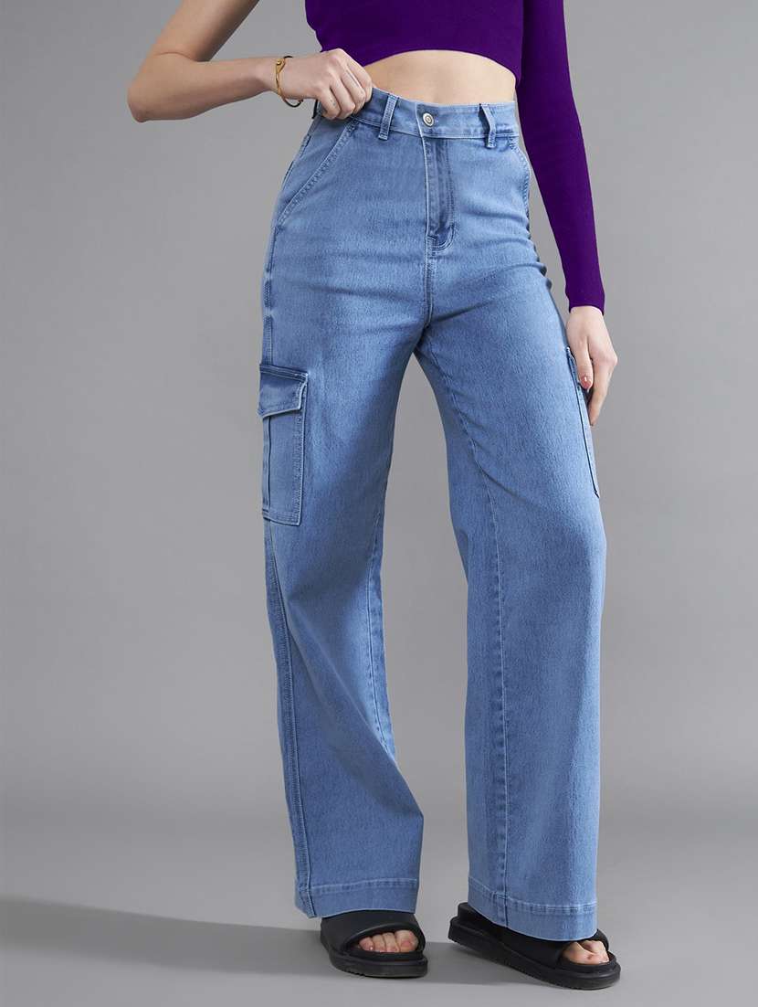women solid high rise cargo jeans
