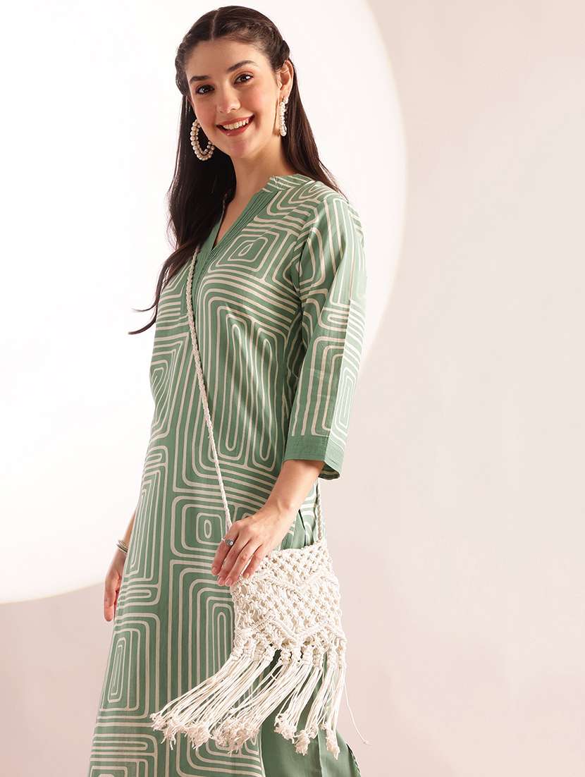 women printed three quarter sleeves kurta palazzo set - 22540457 -  Standard Image - 5