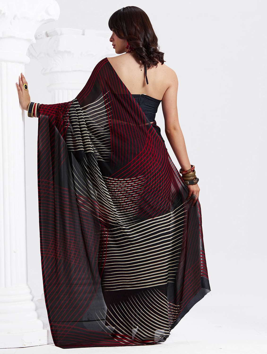 women printed casual wear saree with blouse - 22540834 -  Standard Image - 3