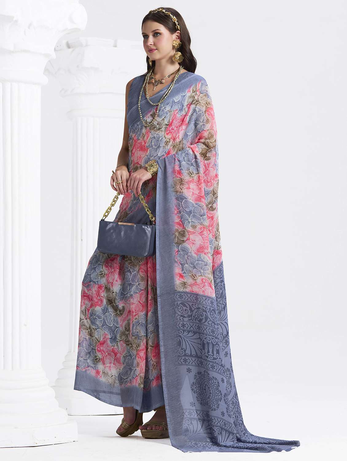 women printed casual wear saree with blouse