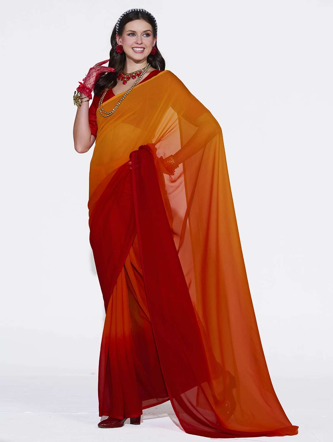 women printed casual wear saree with blouse