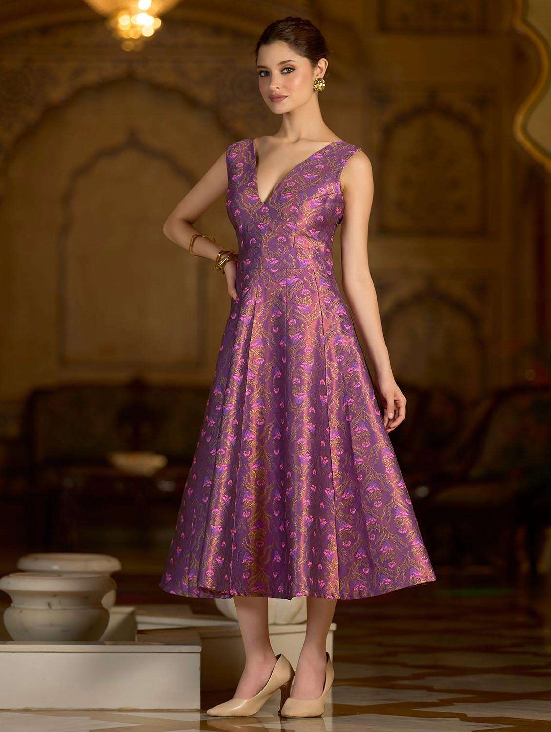 Women Self Design V Neck Fit And Flare Dress - 22541184 -  Standard Image - 3
