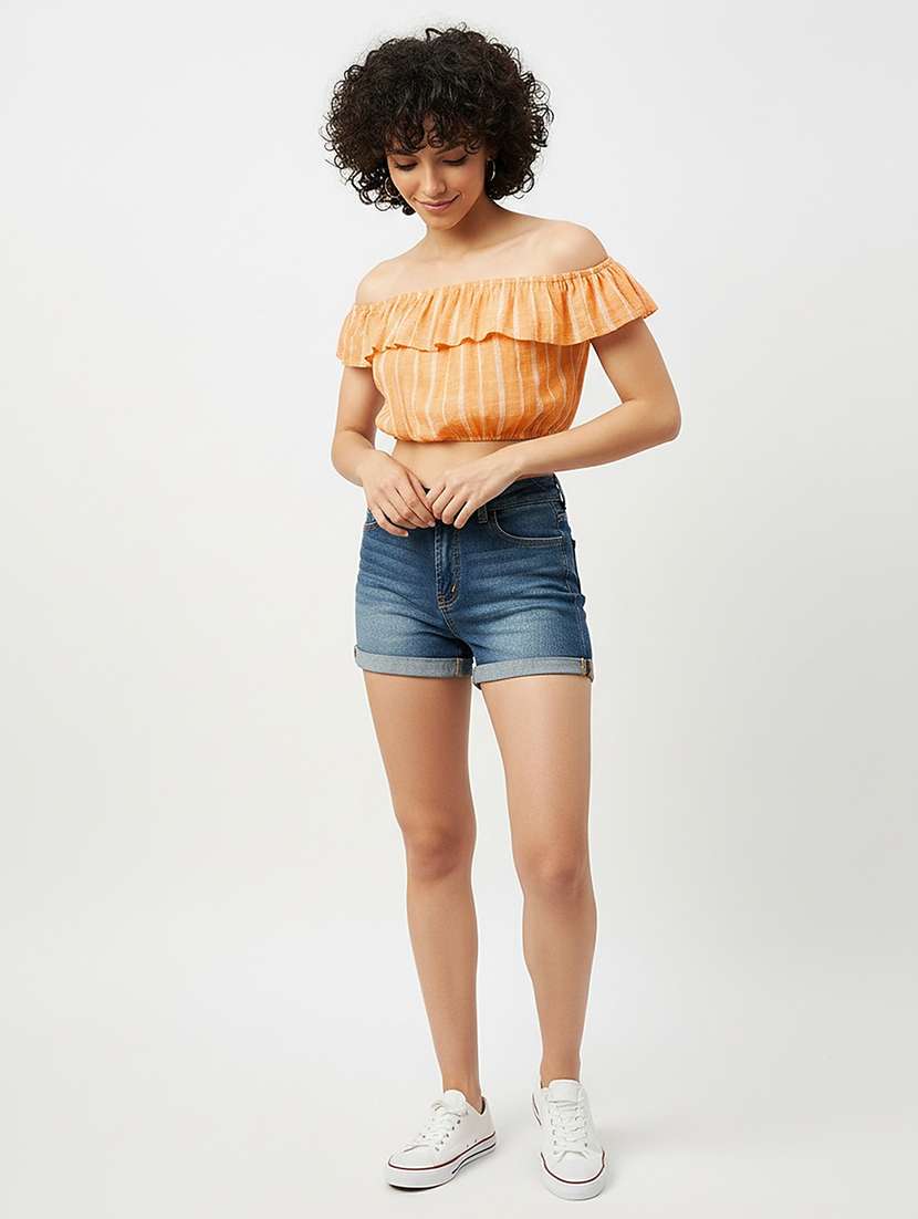 women printed off shoulder crop top - 22541206 -  Standard Image - 5