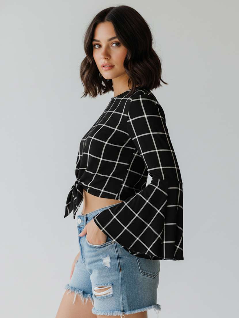 Women Printed Round Neck Crop Top - 22541211 -  Standard Image - 3