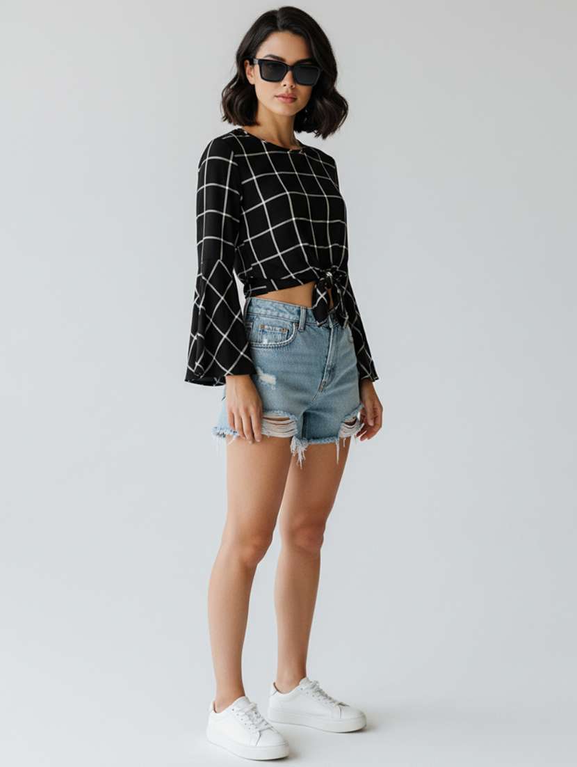 Women Printed Round Neck Crop Top - 22541211 -  Standard Image - 5