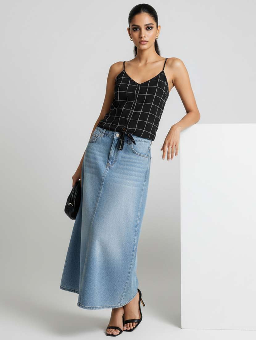 Women Printed Shoulder Strap Crop Top - 22541213 -  Standard Image - 5