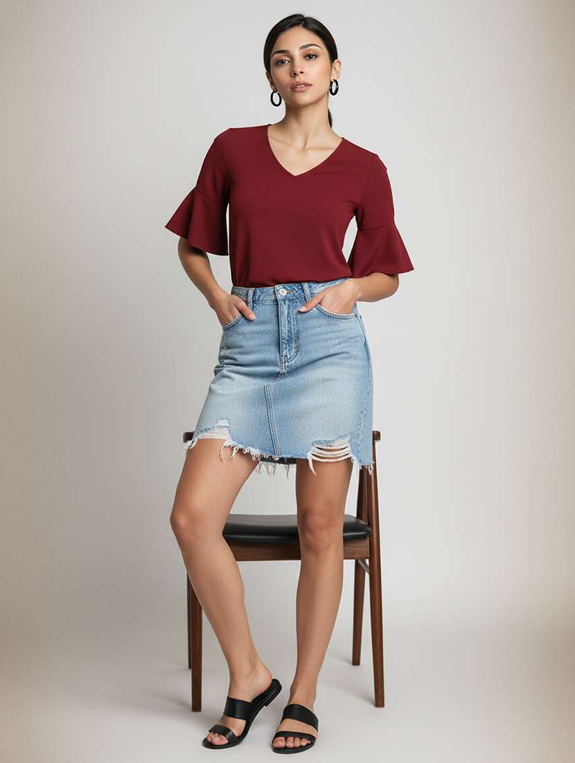 Women Solid V Neck Regular Top - 22541219 -  Standard Image - 5