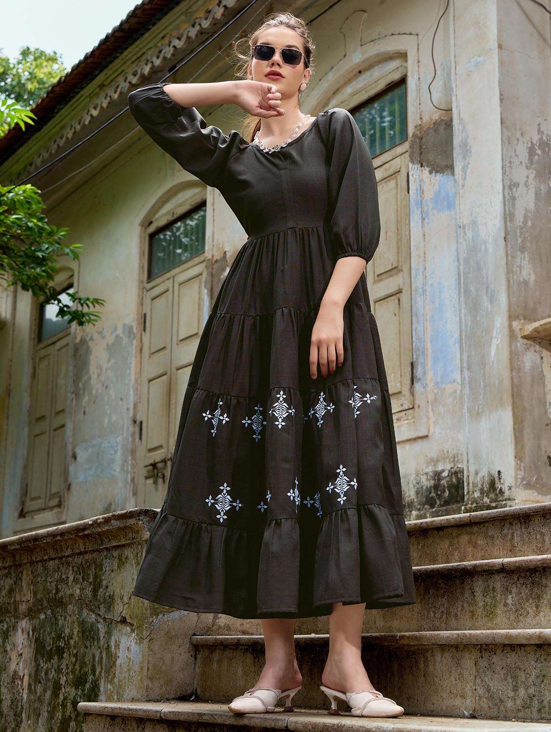women embroidered notch neck tiered dress