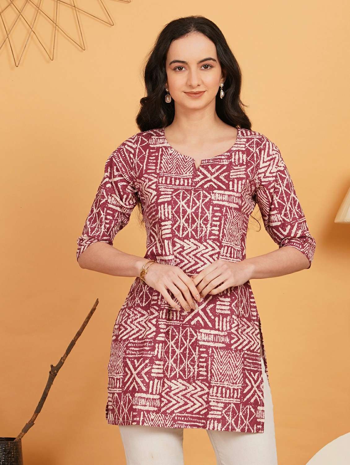 women printed three quarter sleeve straight kurti