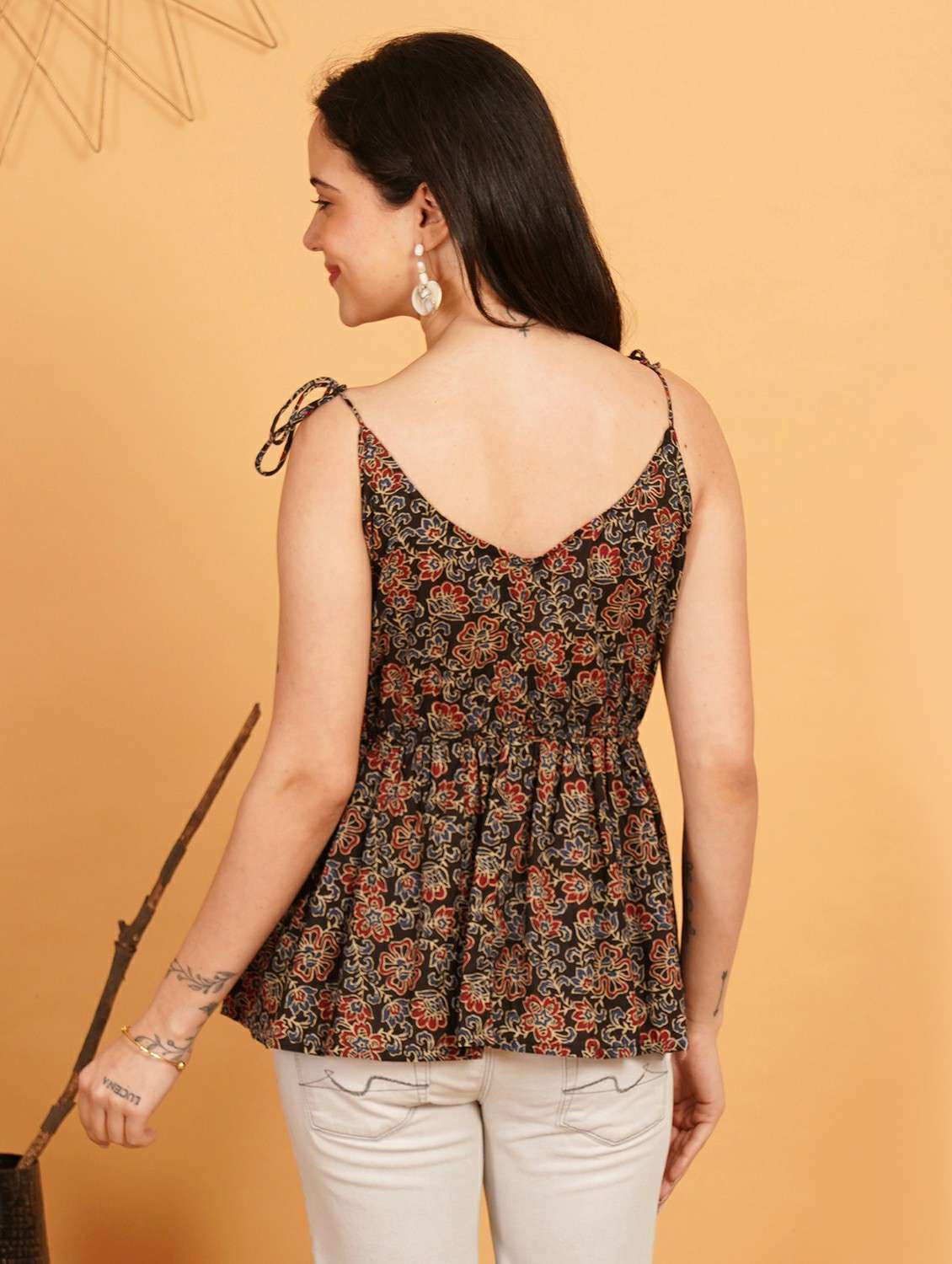 women printed shoulder strap flared top - 22541387 -  Standard Image - 3