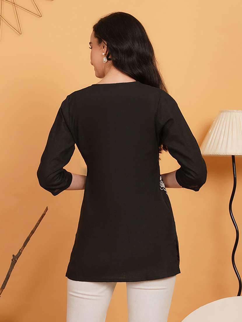 women embroidered notch neck straight kurti - 22541414 -  Standard Image - 3