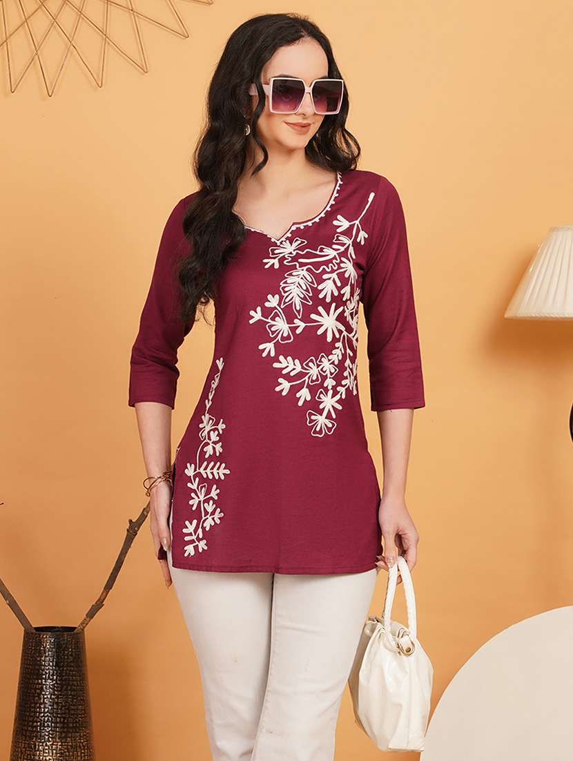 women embroidered notch neck straight kurti