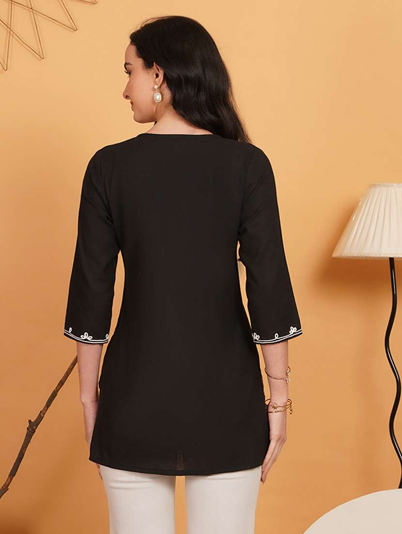 women embroidered notch neck straight kurti - 22541417 -  Standard Image - 3