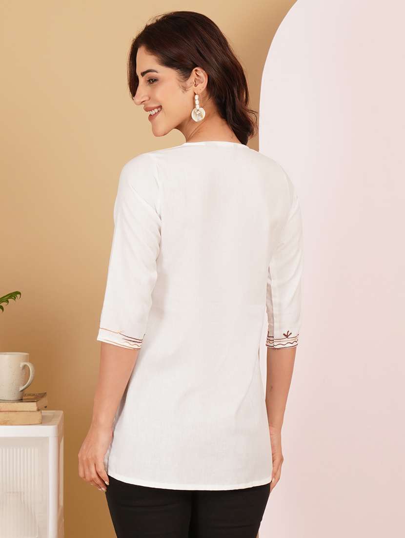 women embroidered notch neck straight kurti - 22541425 -  Standard Image - 3